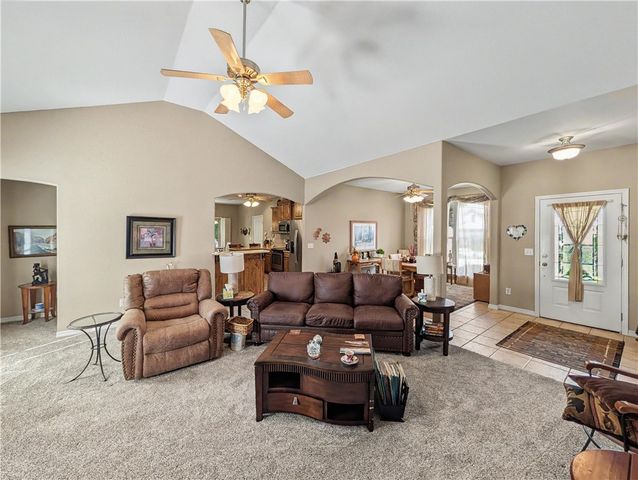41 Kendal Drive, Bella Vista, AR 72714