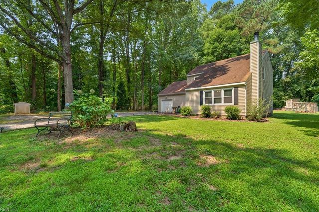 4504 Aberdeen DR, Gloucester, VA 23061