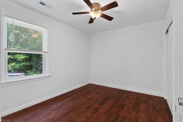 4504 Aberdeen DR, Gloucester, VA 23061