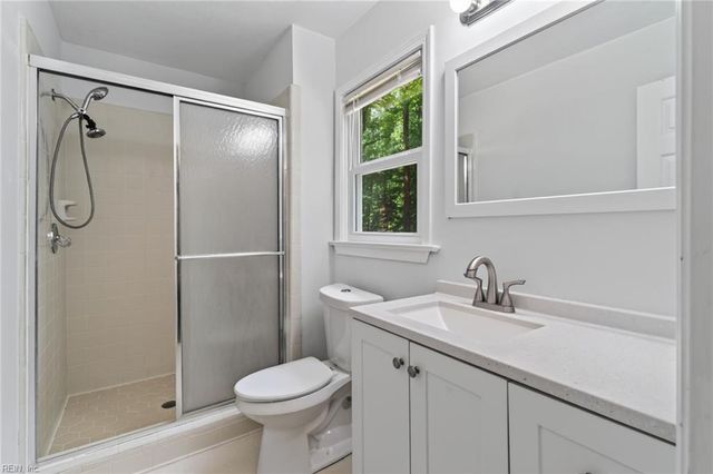 4504 Aberdeen DR, Gloucester, VA 23061