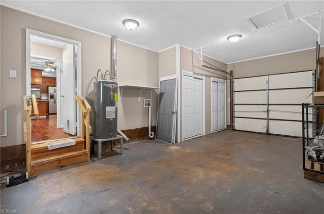 4504 Aberdeen DR, Gloucester, VA 23061
