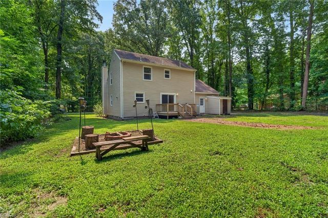 4504 Aberdeen DR, Gloucester, VA 23061