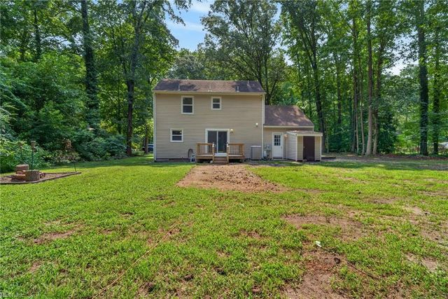4504 Aberdeen DR, Gloucester, VA 23061