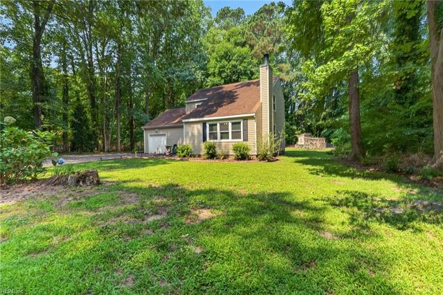 4504 Aberdeen DR, Gloucester, VA 23061