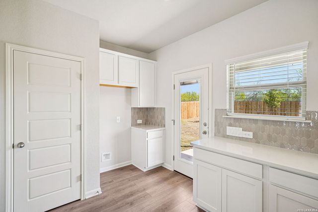 4534 Badger Crest, San Antonio, TX 78245