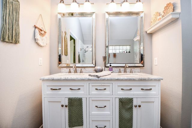 7634 Broken Oak Lane, Sugar Land, TX 77479