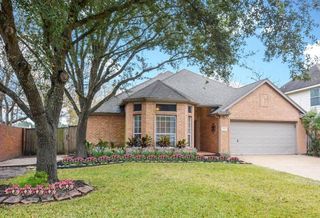 7634 Broken Oak Lane, Sugar Land, TX 77479