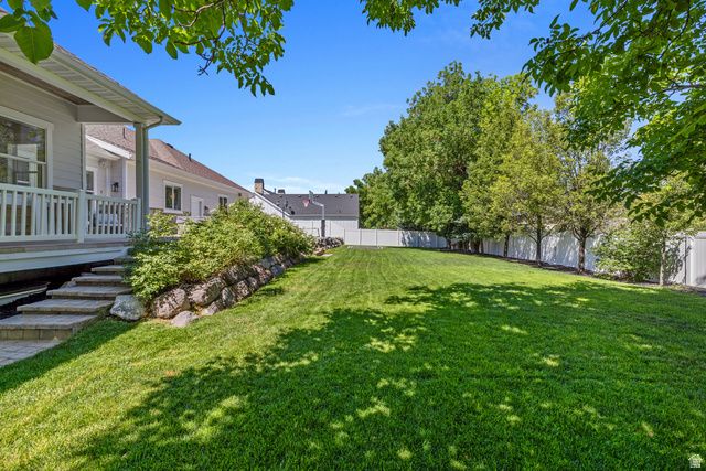 5976 W WOODSHIRE LN, Highland, UT 84003