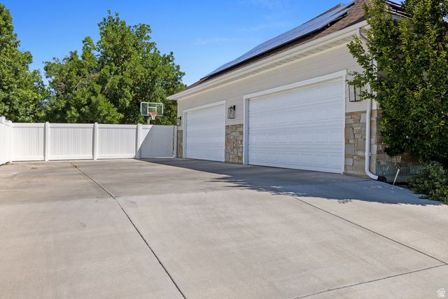 5976 W WOODSHIRE LN, Highland, UT 84003