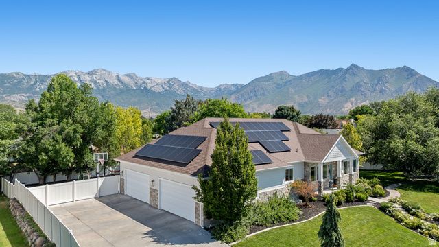 5976 W WOODSHIRE LN, Highland, UT 84003