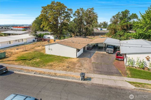 167 Carswell Drive, Moses Lake, WA 98837