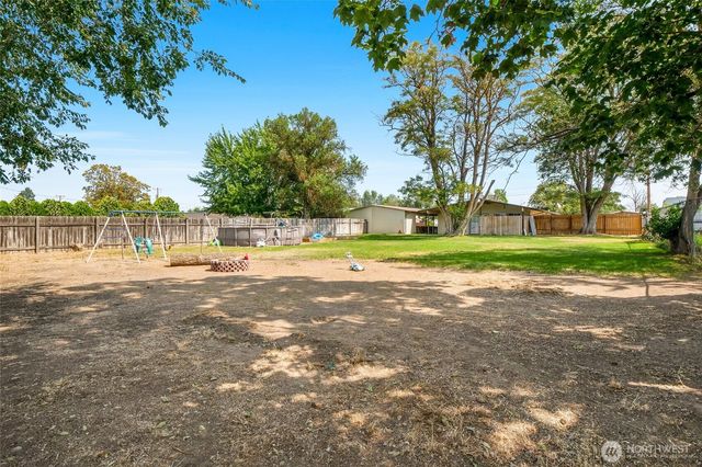 167 Carswell Drive, Moses Lake, WA 98837
