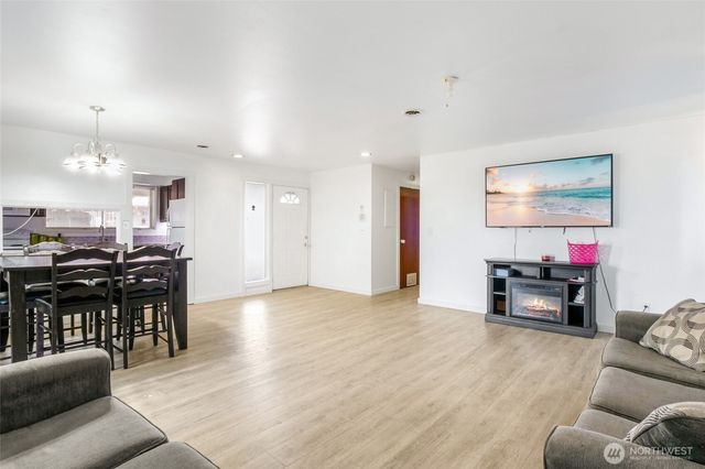 167 Carswell Drive, Moses Lake, WA 98837