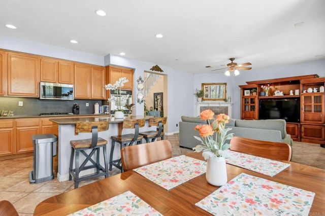 743 N Valley View Dr, Chula Vista, CA 91914