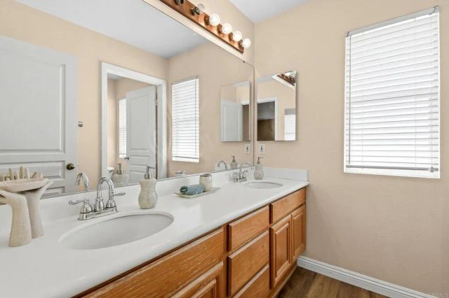 743 N Valley View Dr, Chula Vista, CA 91914