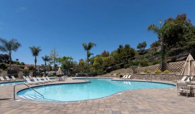 743 N Valley View Dr, Chula Vista, CA 91914