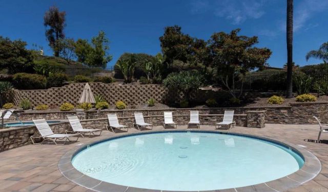 743 N Valley View Dr, Chula Vista, CA 91914