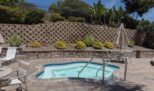 743 N Valley View Dr, Chula Vista, CA 91914