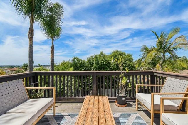 743 N Valley View Dr, Chula Vista, CA 91914