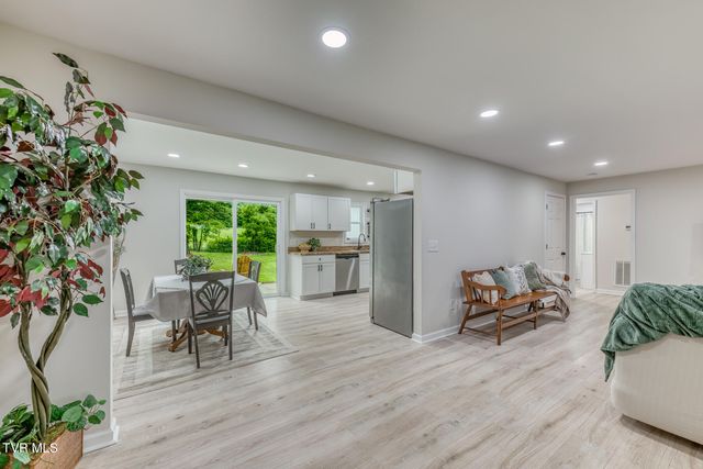 1841 Holston Drive, Bristol, TN 37620