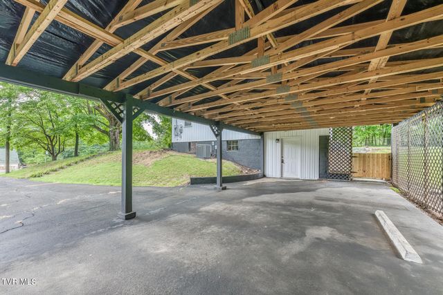 1841 Holston Drive, Bristol, TN 37620
