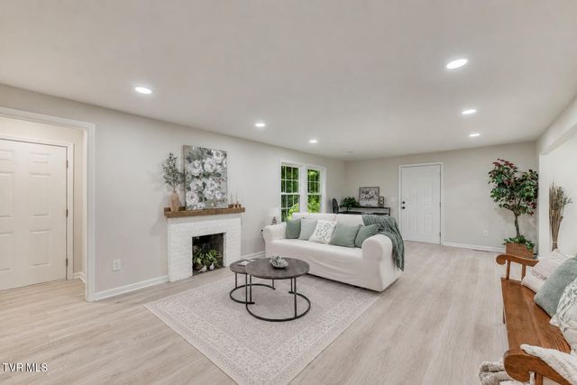 1841 Holston Drive, Bristol, TN 37620