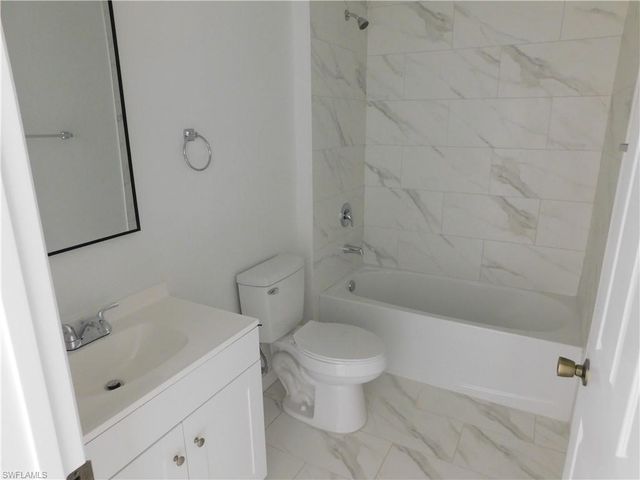 1510 NE 37th ST, Cape Coral, FL 33909