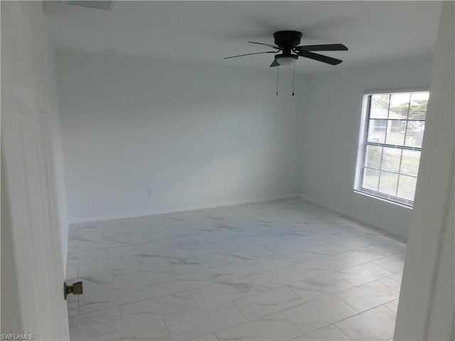 1510 NE 37th ST, Cape Coral, FL 33909