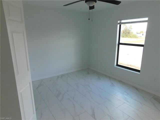 1510 NE 37th ST, Cape Coral, FL 33909