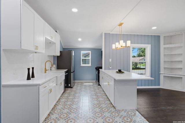 520 Frost Street, San Antonio, TX 78201