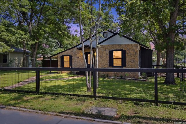 520 Frost Street, San Antonio, TX 78201