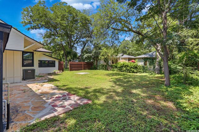 520 Frost Street, San Antonio, TX 78201