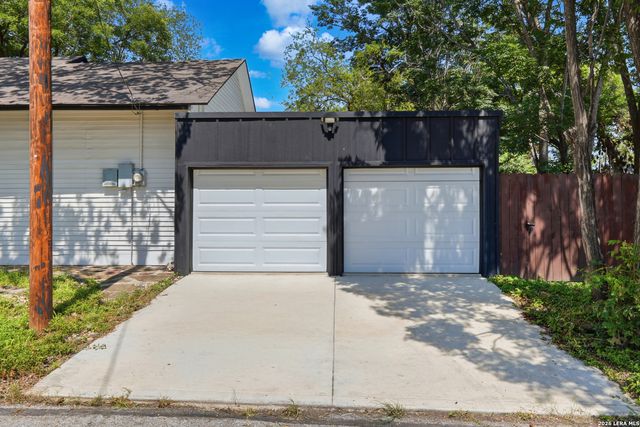 520 Frost Street, San Antonio, TX 78201