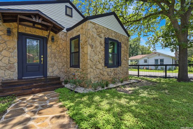 520 Frost Street, San Antonio, TX 78201