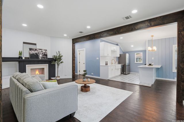 520 Frost Street, San Antonio, TX 78201