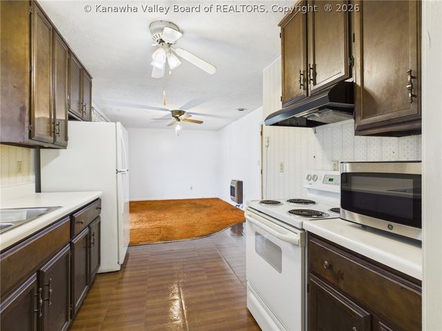 177 Winchester Drive, Culloden, WV 25510