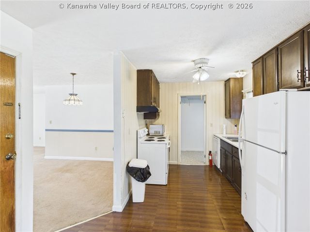 177 Winchester Drive, Culloden, WV 25510