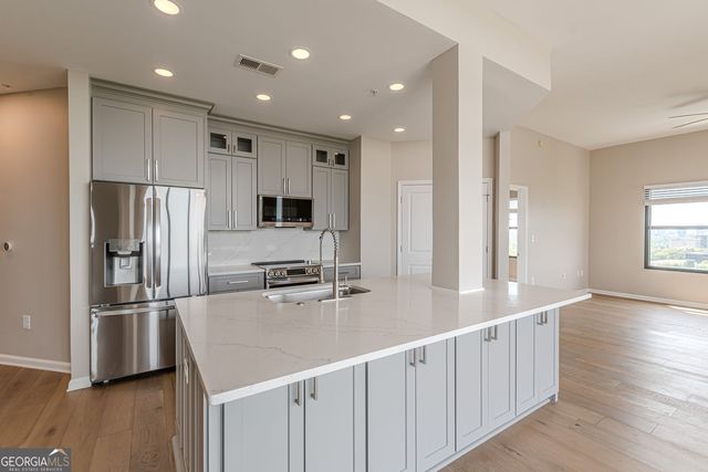 3040 Peachtree Road NW 1611, Atlanta, GA 30305