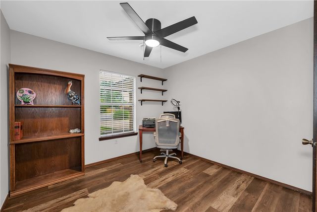 1105 Westridge Lane, Rogers, AR 72756