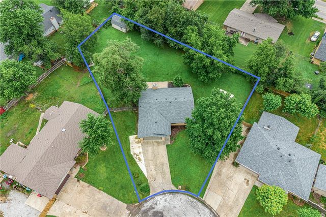 1105 Westridge Lane, Rogers, AR 72756