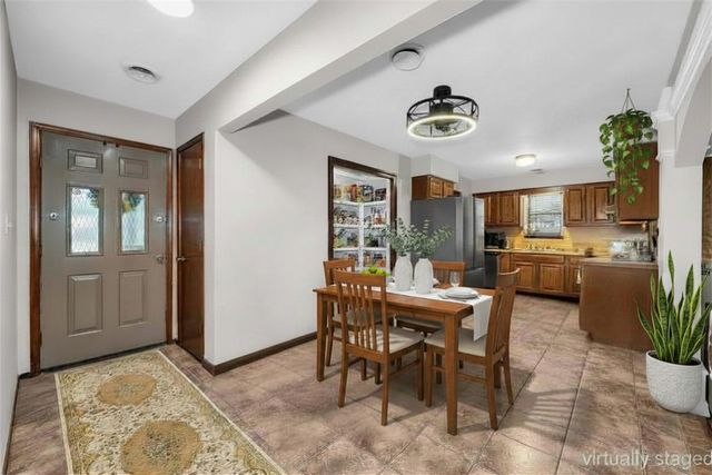 1105 Westridge Lane, Rogers, AR 72756