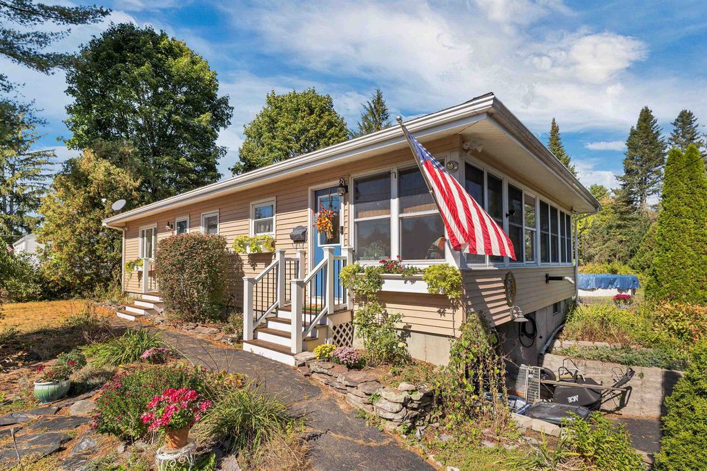 80 N Mast Street, Goffstown, NH 03045