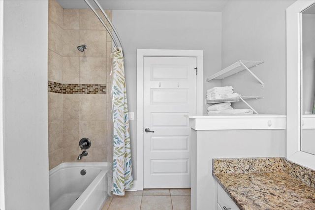1454 Seaside Circle, Navarre, FL 32566