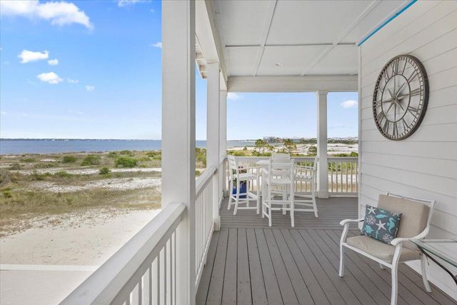 1454 Seaside Circle, Navarre, FL 32566