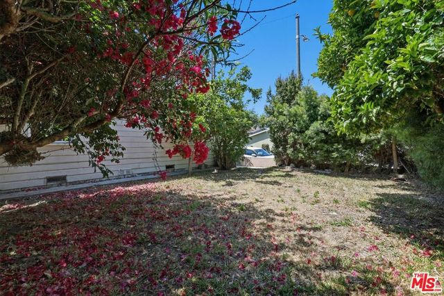 17202 Grevillea Avenue, Lawndale, CA 90260