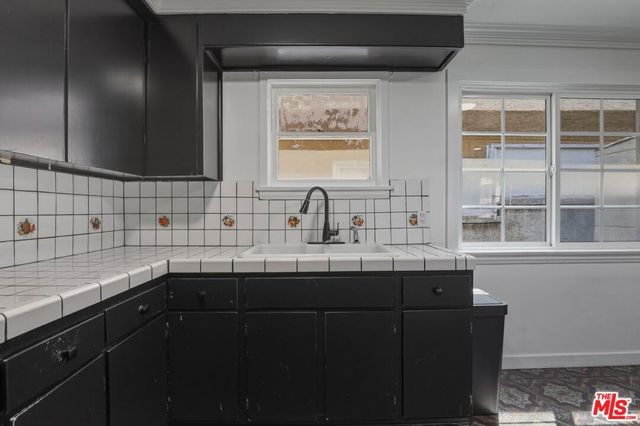 17202 Grevillea Avenue, Lawndale, CA 90260