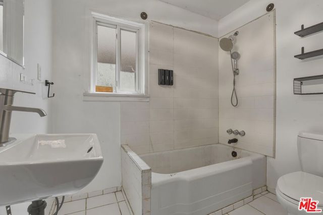 17202 Grevillea Avenue, Lawndale, CA 90260