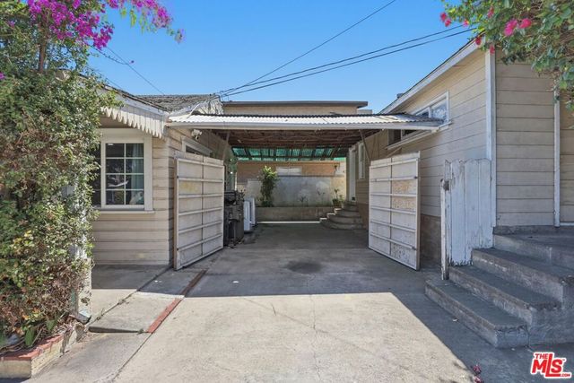 17202 Grevillea Avenue, Lawndale, CA 90260
