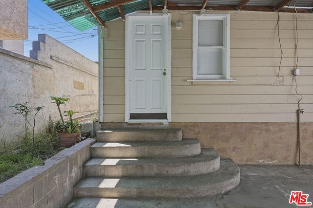 17202 Grevillea Avenue, Lawndale, CA 90260
