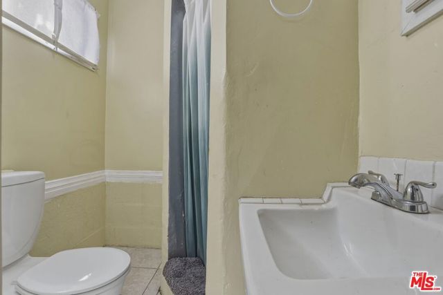 17202 Grevillea Avenue, Lawndale, CA 90260